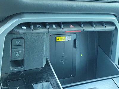 2024 Toyota Tundra i-FORCE MAX Platinum