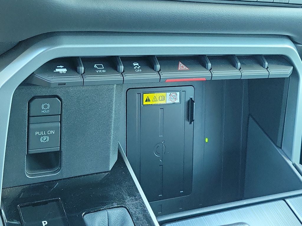 2024 Toyota Tundra i-FORCE MAX Platinum