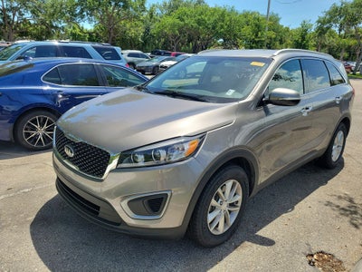 2016 Kia Sorento LX