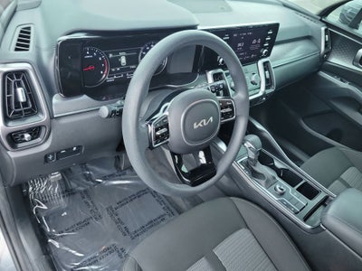 2023 Kia Sorento LX