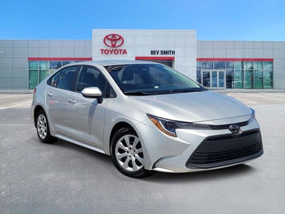 2025 Toyota Corolla LE