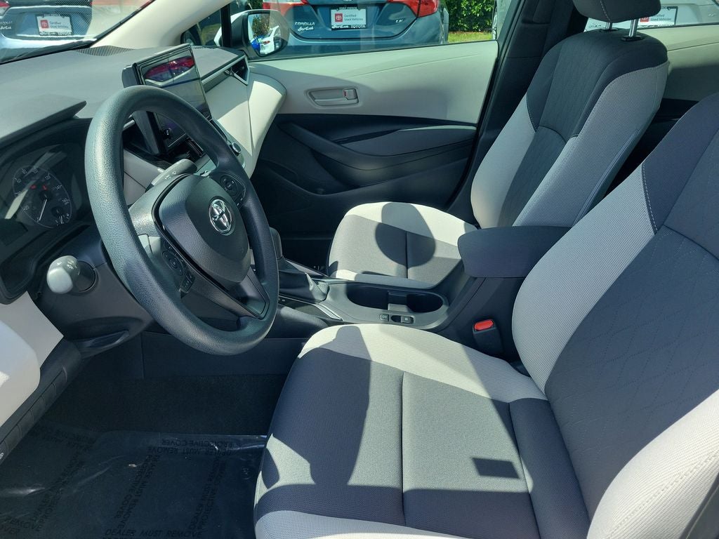 2025 Toyota COROLLA LE