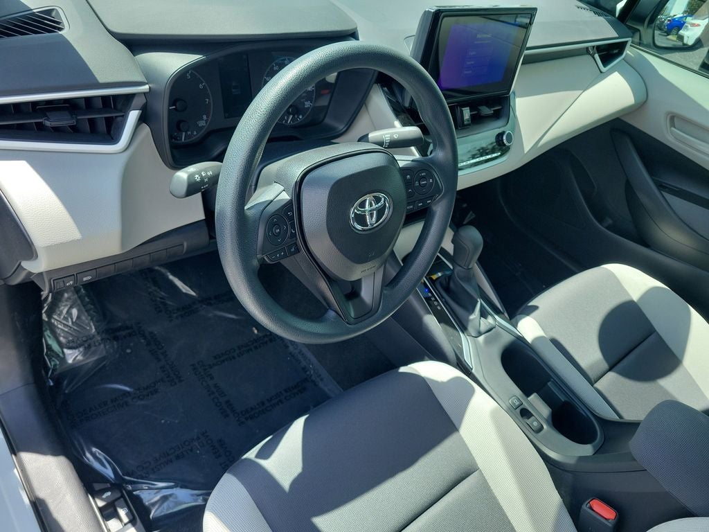 2025 Toyota COROLLA LE