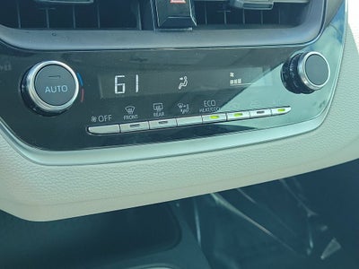 2025 Toyota COROLLA LE