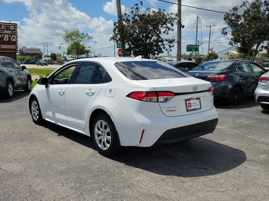 2025 Toyota COROLLA LE