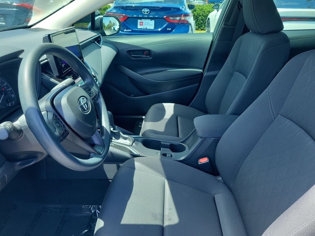 2025 Toyota COROLLA LE