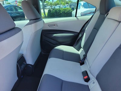 2025 Toyota COROLLA LE