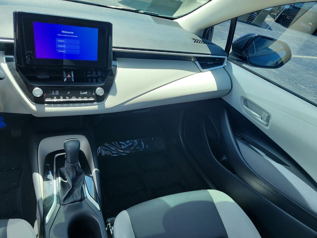 2025 Toyota COROLLA LE