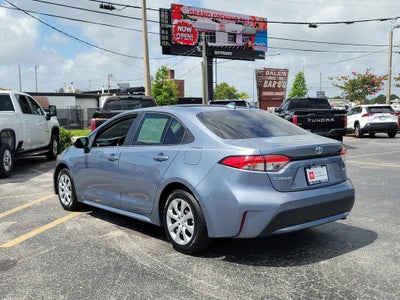 2022 Toyota Corolla LE