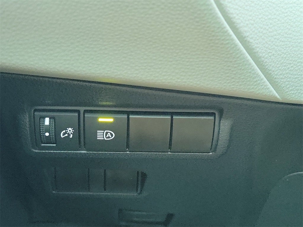 2024 Toyota Corolla Cross L