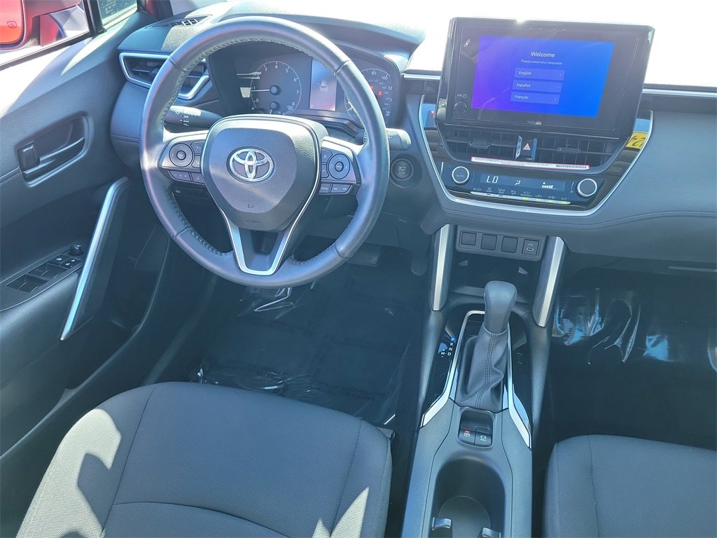2024 Toyota Corolla Cross LE