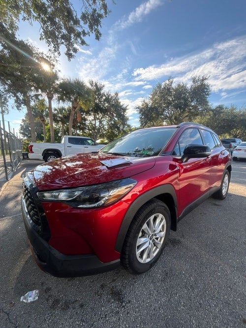 2025 Toyota Corolla Cross LE