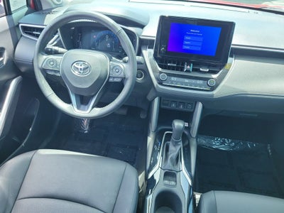 2023 Toyota Corolla Cross XLE
