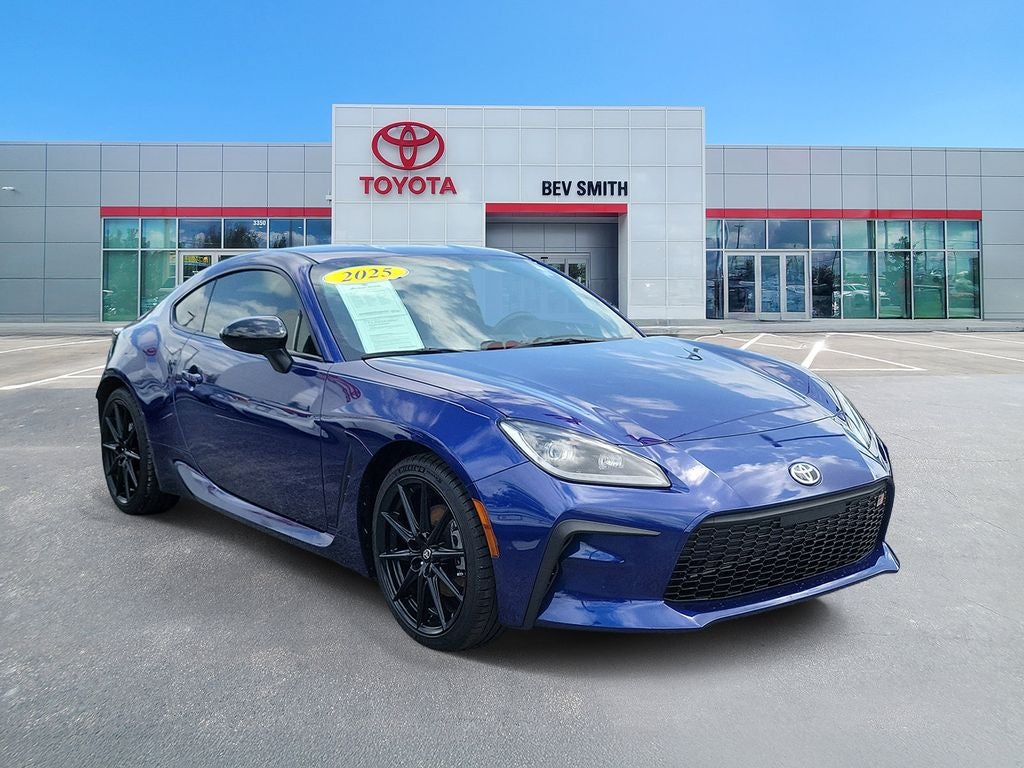 2025 Toyota GR86 Premium