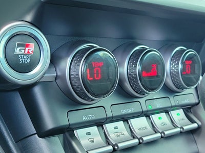 2025 Toyota GR86 Premium