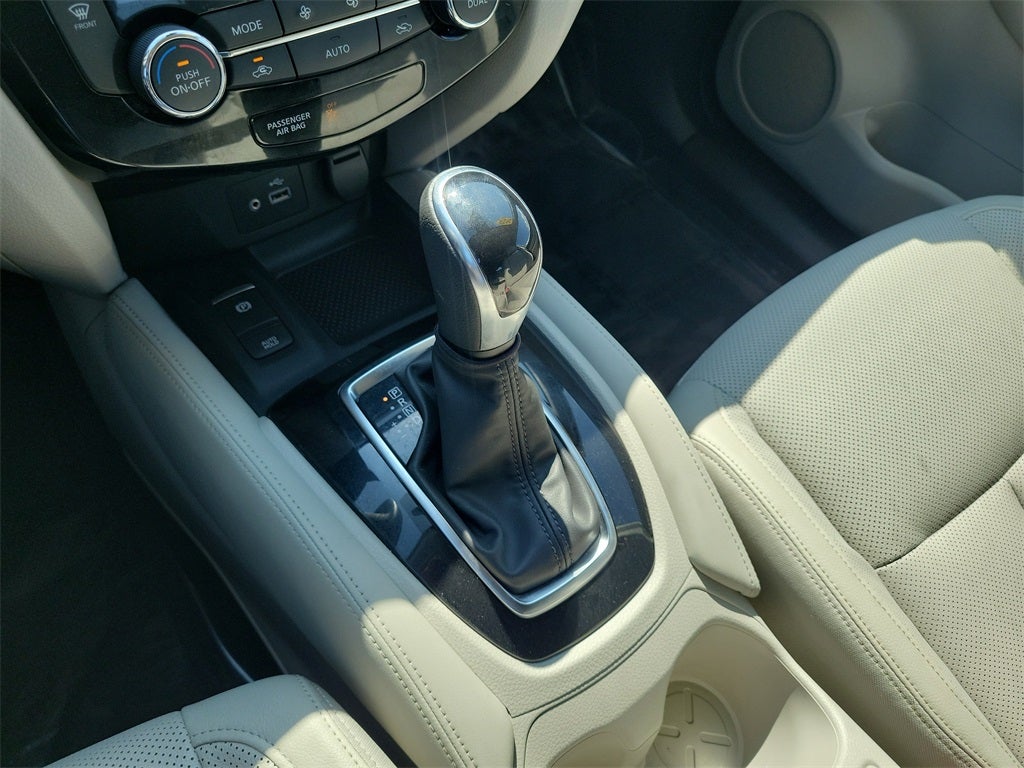 2020 Nissan Rogue Sport SL