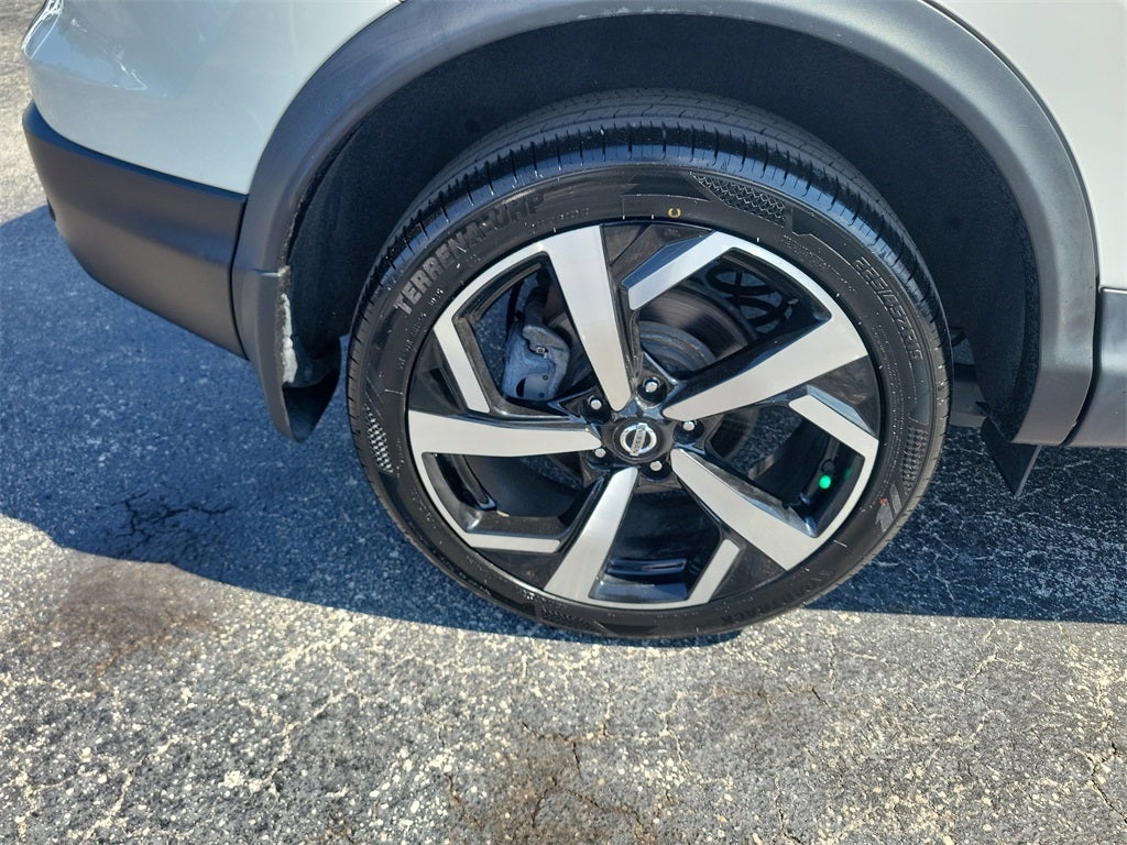 2020 Nissan Rogue Sport SL