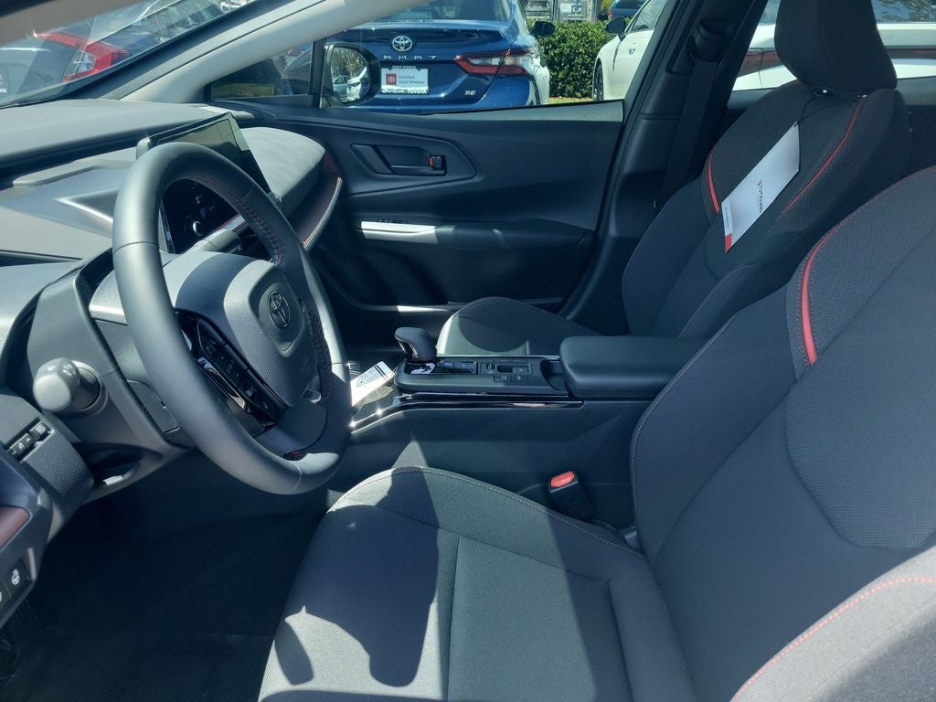 2026 Toyota PRIUS SE SE