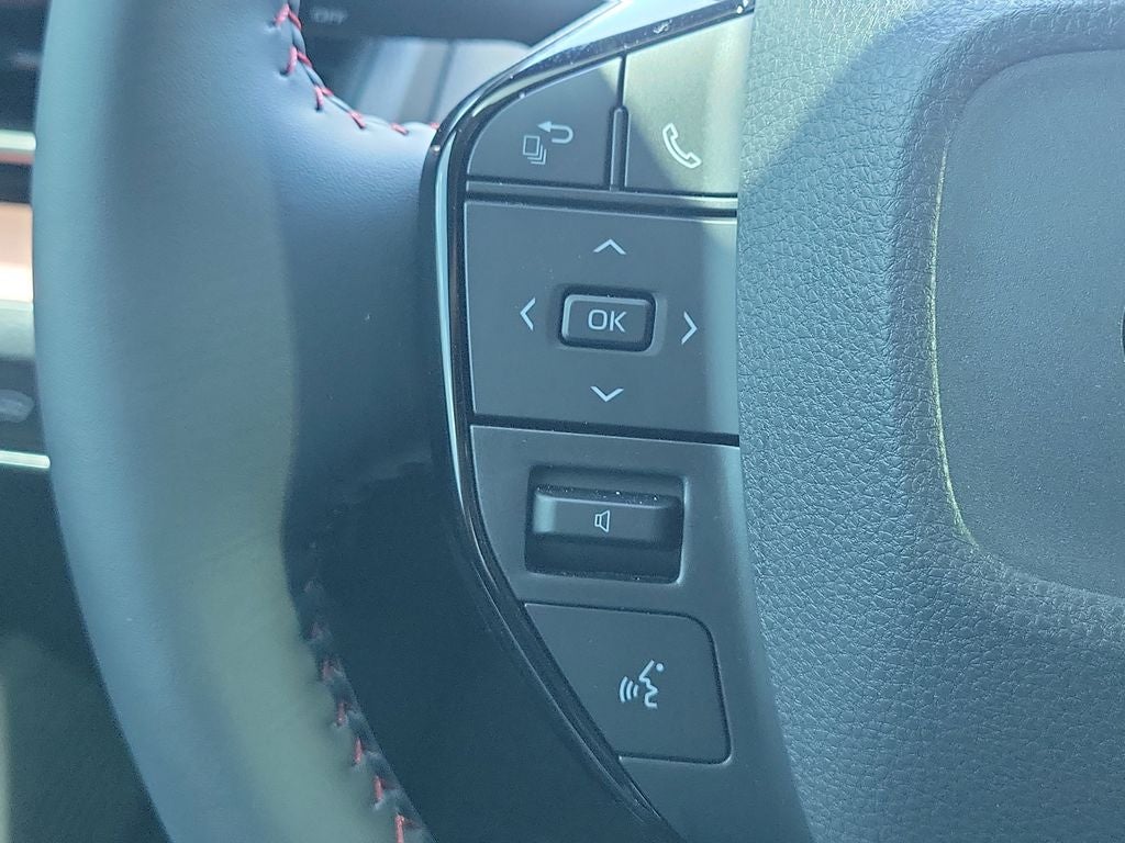 2026 Toyota PRIUS SE SE