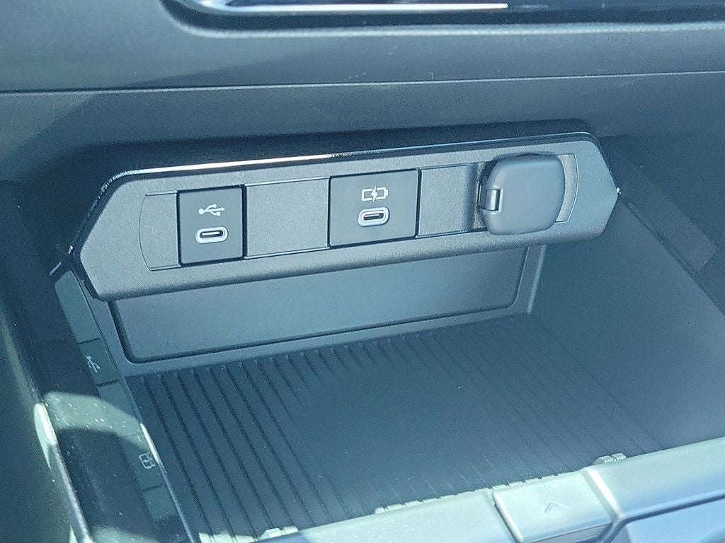 2026 Toyota PRIUS SE SE