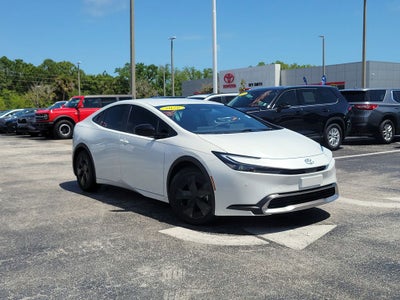 2026 Toyota PRIUS SE SE