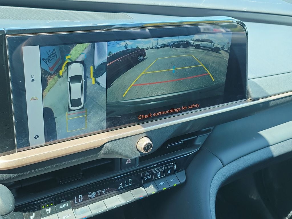 2024 Toyota Crown Platinum