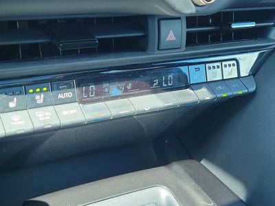 2024 Toyota Crown Platinum