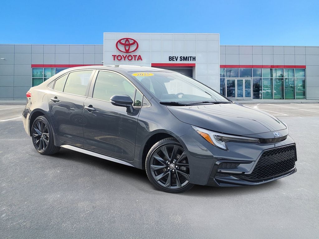 2025 Toyota Corolla Hybrid SE