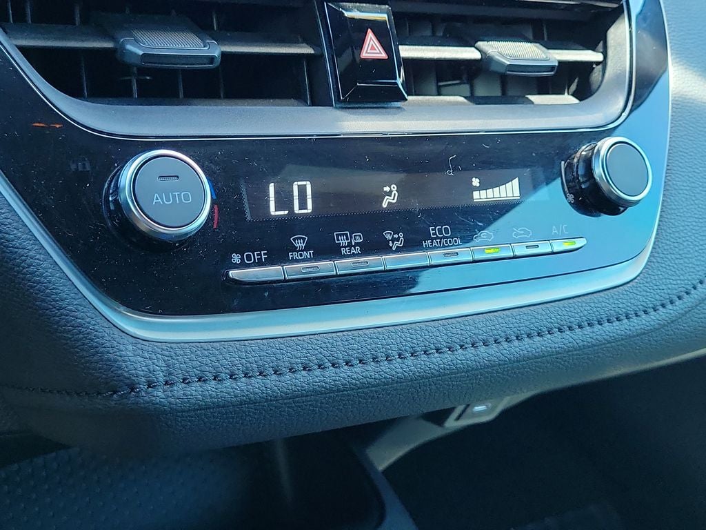 2024 Toyota COROLLA HYBRID SE