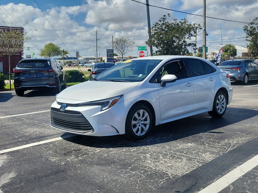 2024 Toyota Corolla Hybrid LE