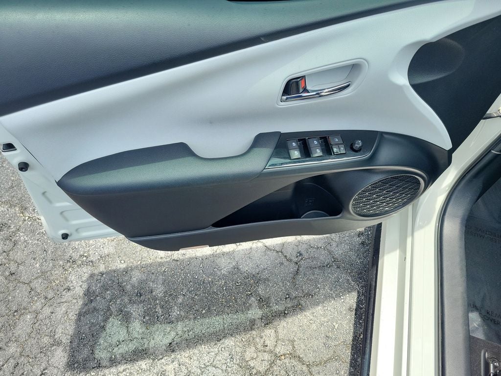 2017 Toyota Prius Four Touring