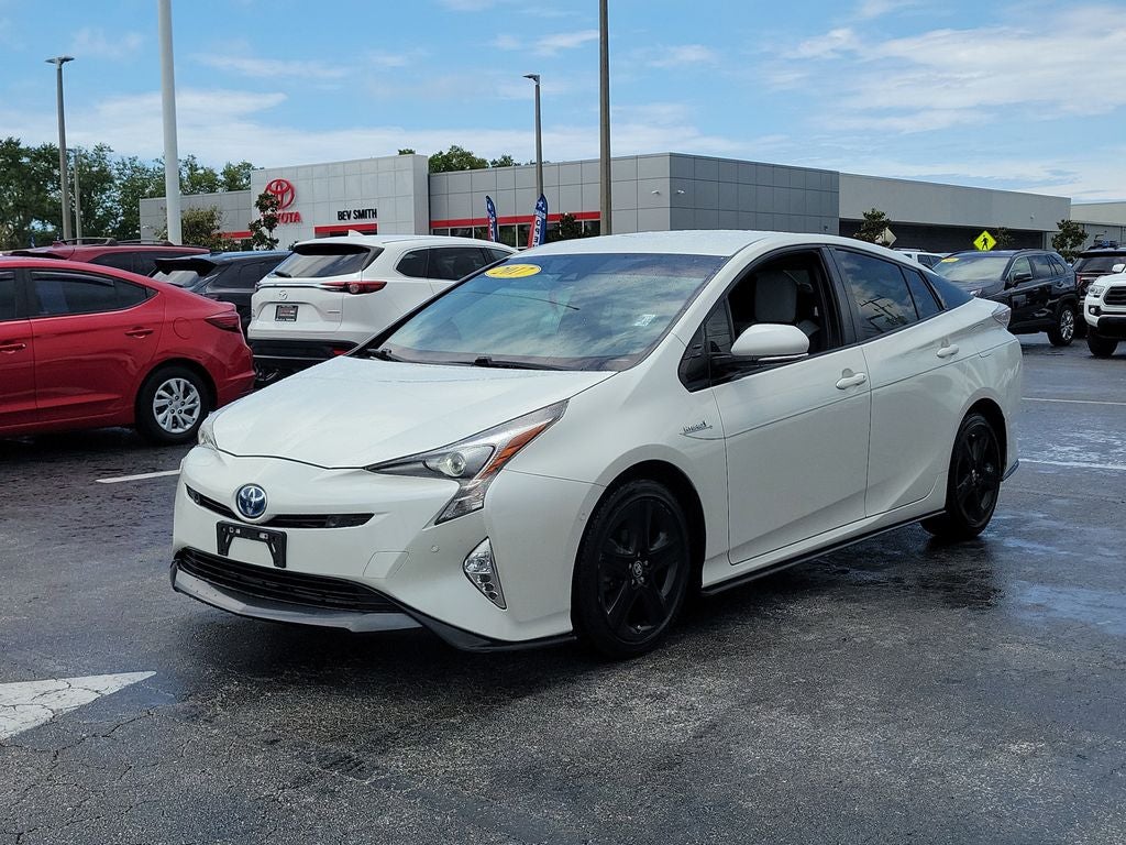 2017 Toyota Prius Four Touring