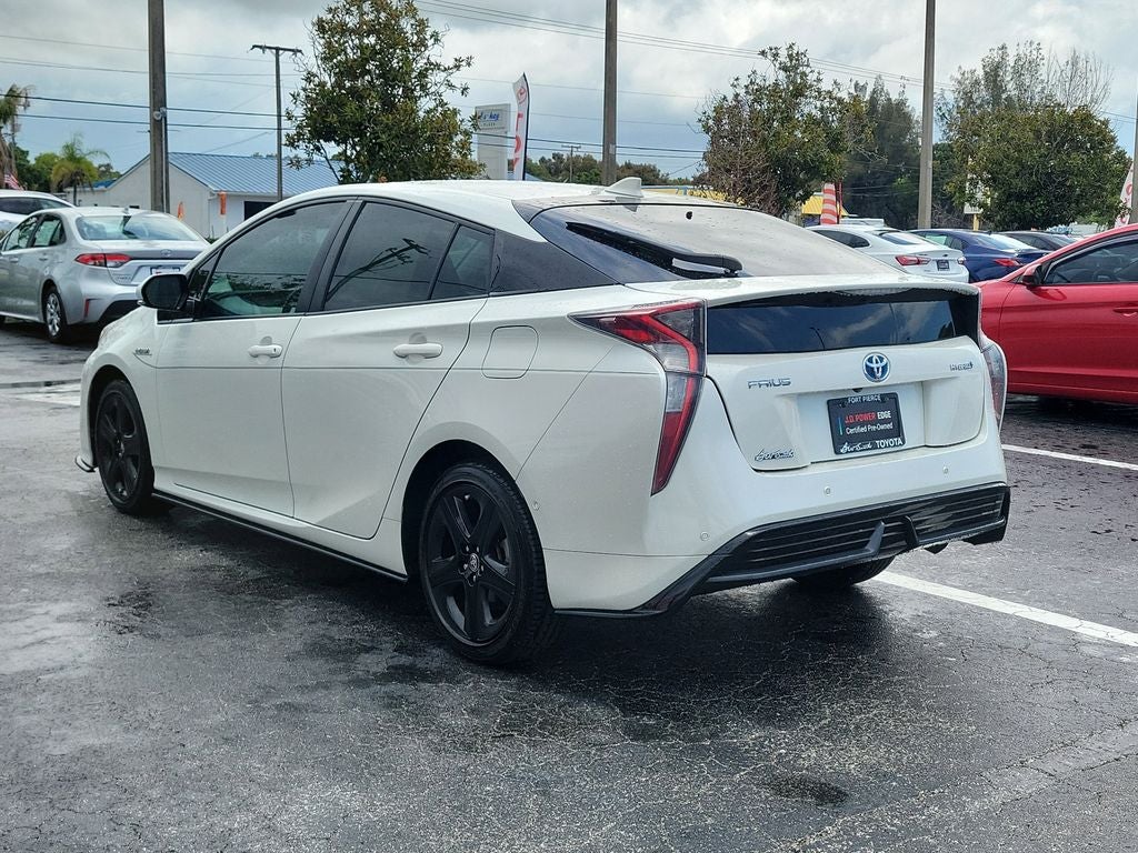 2017 Toyota Prius Four Touring