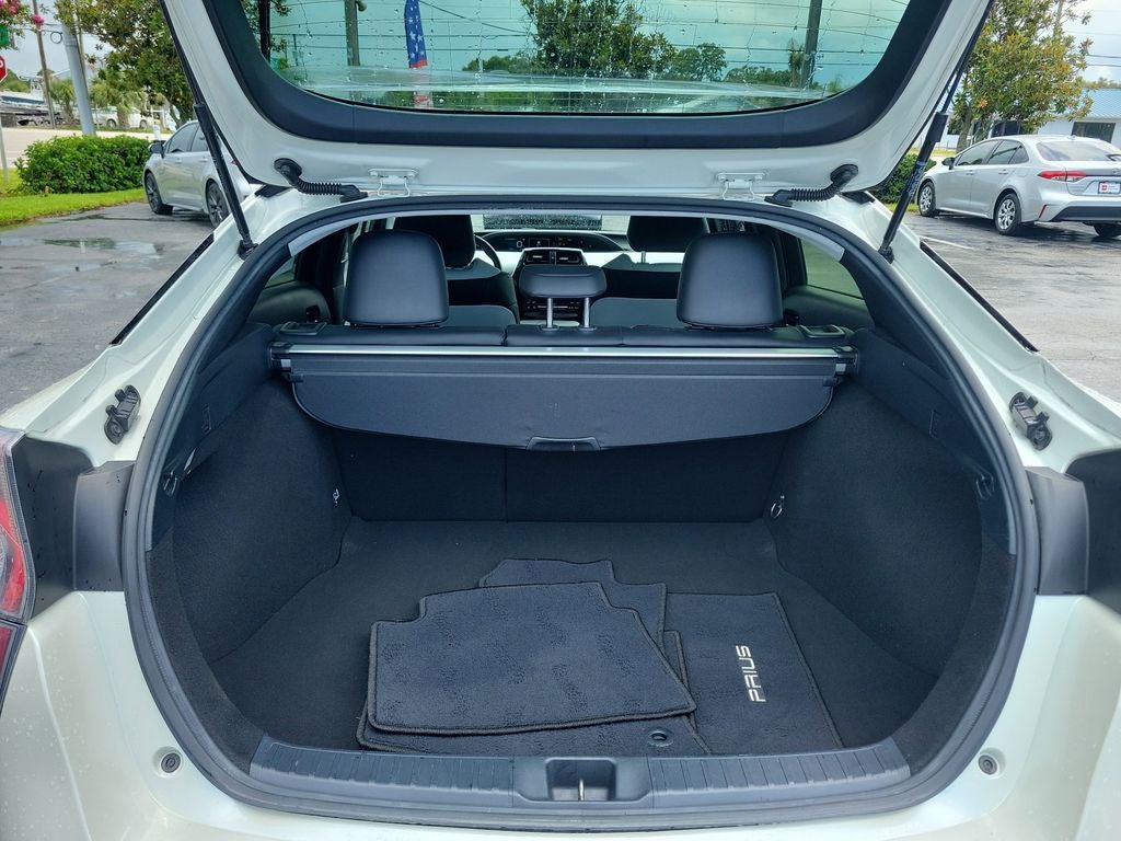 2017 Toyota Prius Four Touring