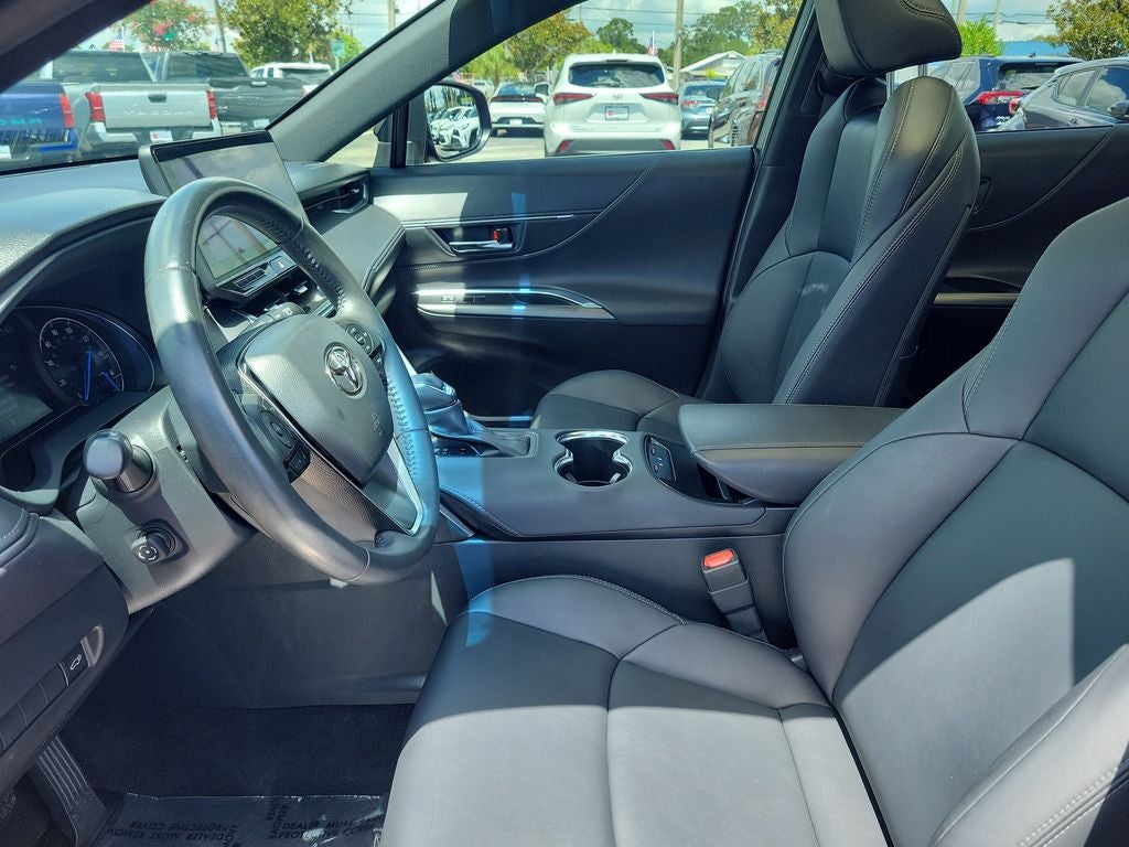 2023 Toyota Venza Nightshade