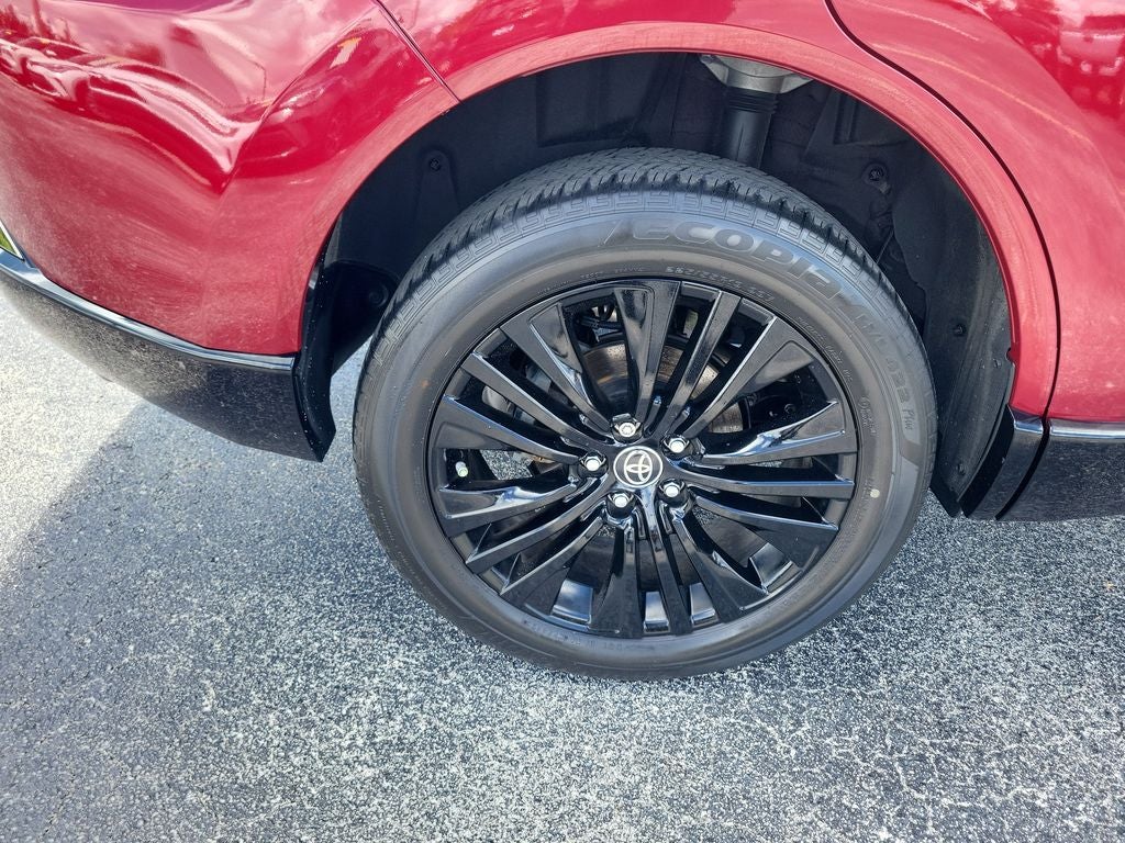 2023 Toyota Venza Nightshade