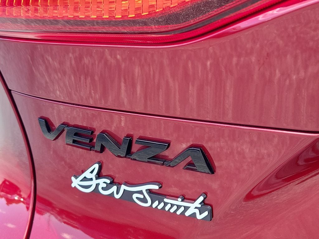 2023 Toyota Venza Nightshade