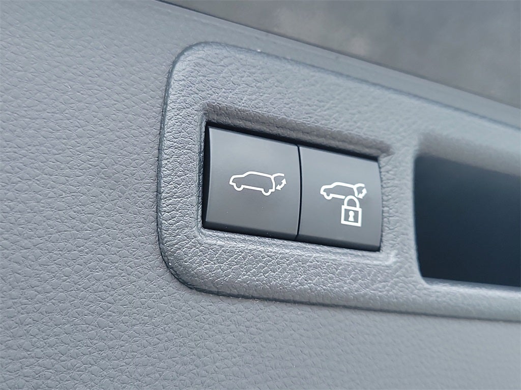 2023 Toyota Venza XLE