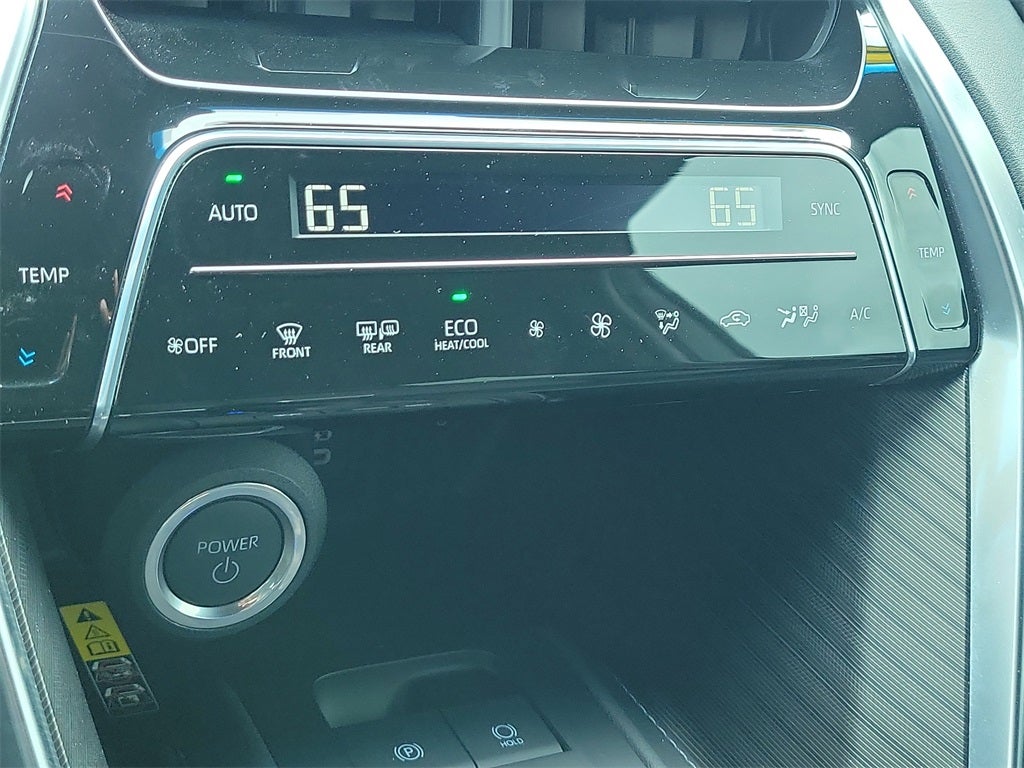 2023 Toyota Venza XLE