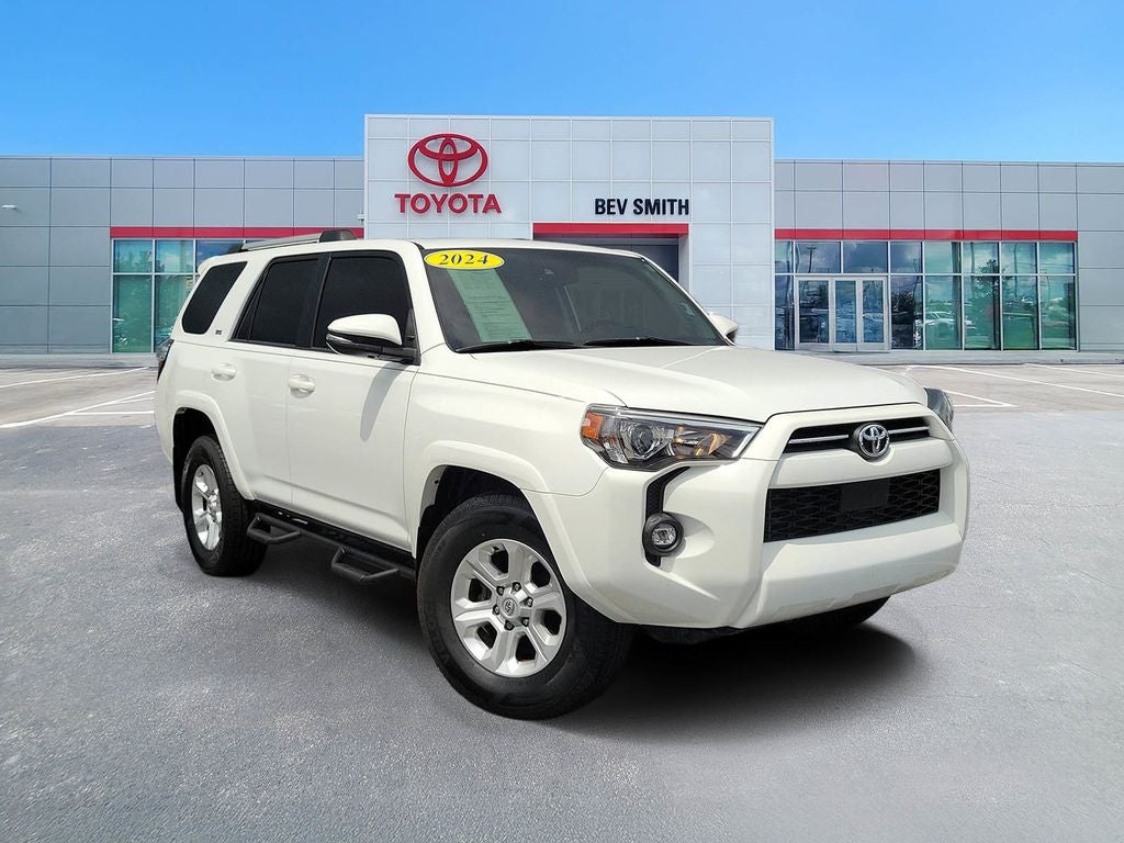 2024 Toyota 4Runner SR5 Premium RWD V6's photo