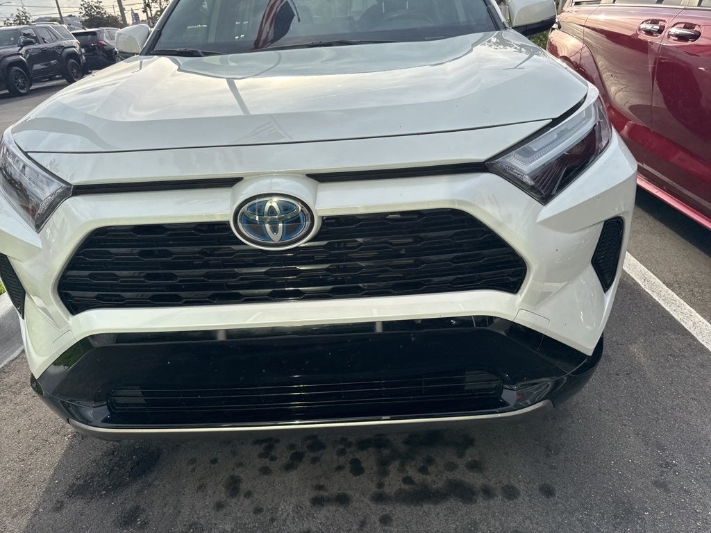 2023 Toyota RAV4 Hybrid SE