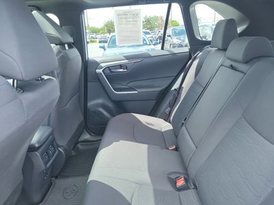 2023 Toyota RAV4 HYBRID SE