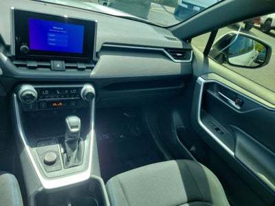 2023 Toyota RAV4 HYBRID SE