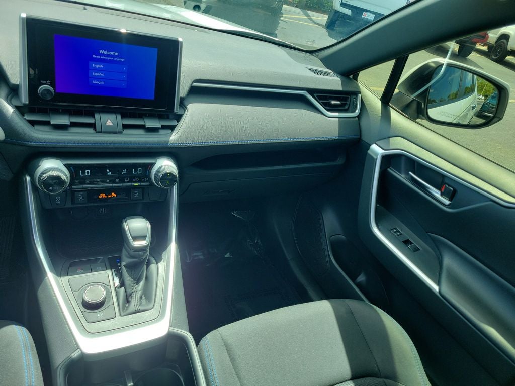 2023 Toyota RAV4 HYBRID SE