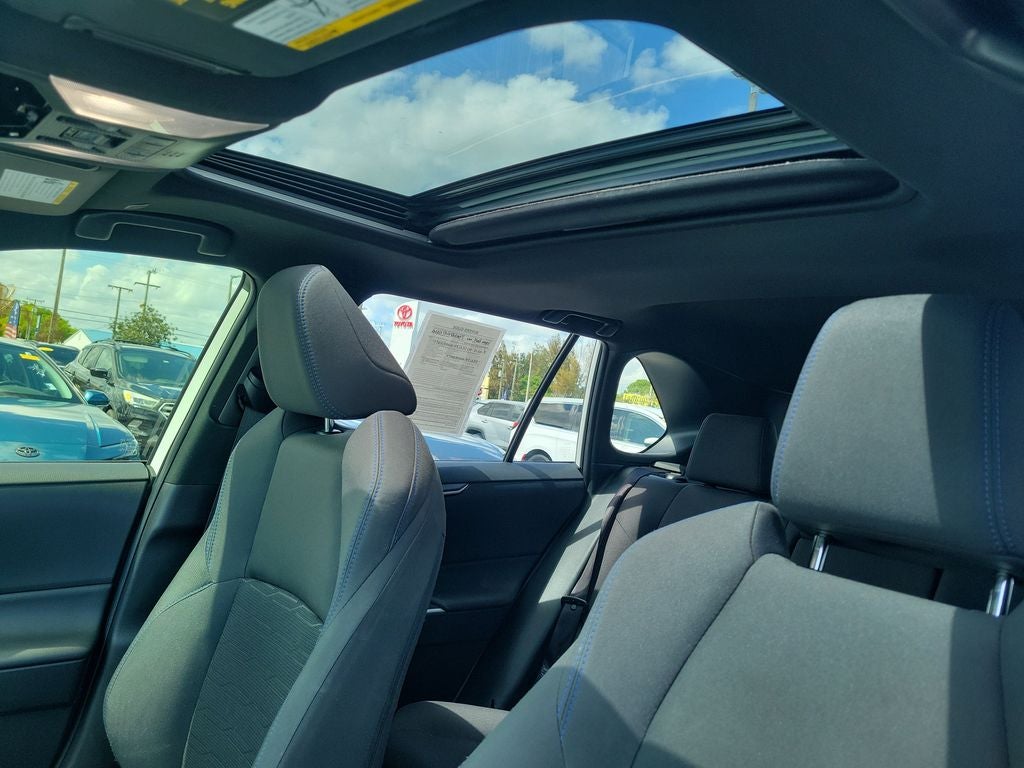 2023 Toyota RAV4 HYBRID SE