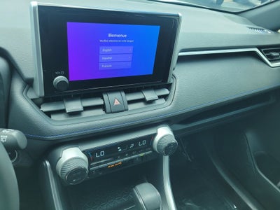 2023 Toyota RAV4 HYBRID SE