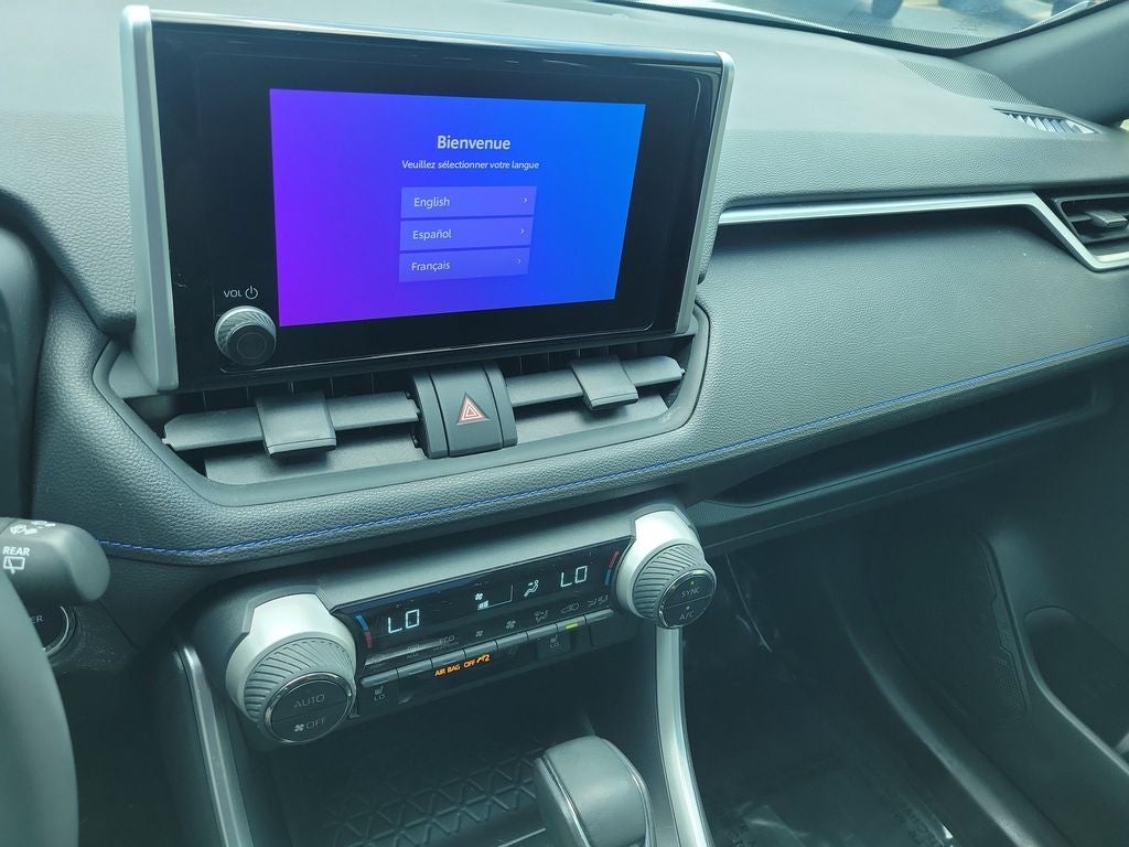 2023 Toyota RAV4 HYBRID SE