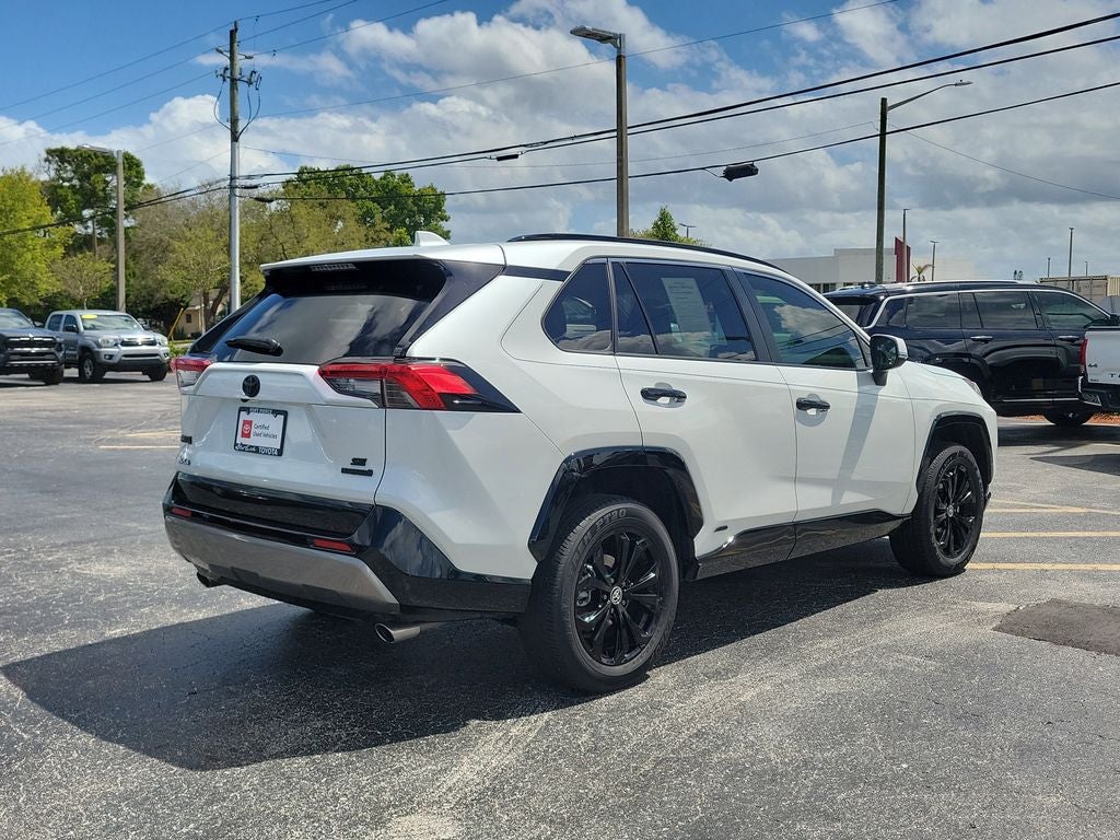 2023 Toyota RAV4 HYBRID SE
