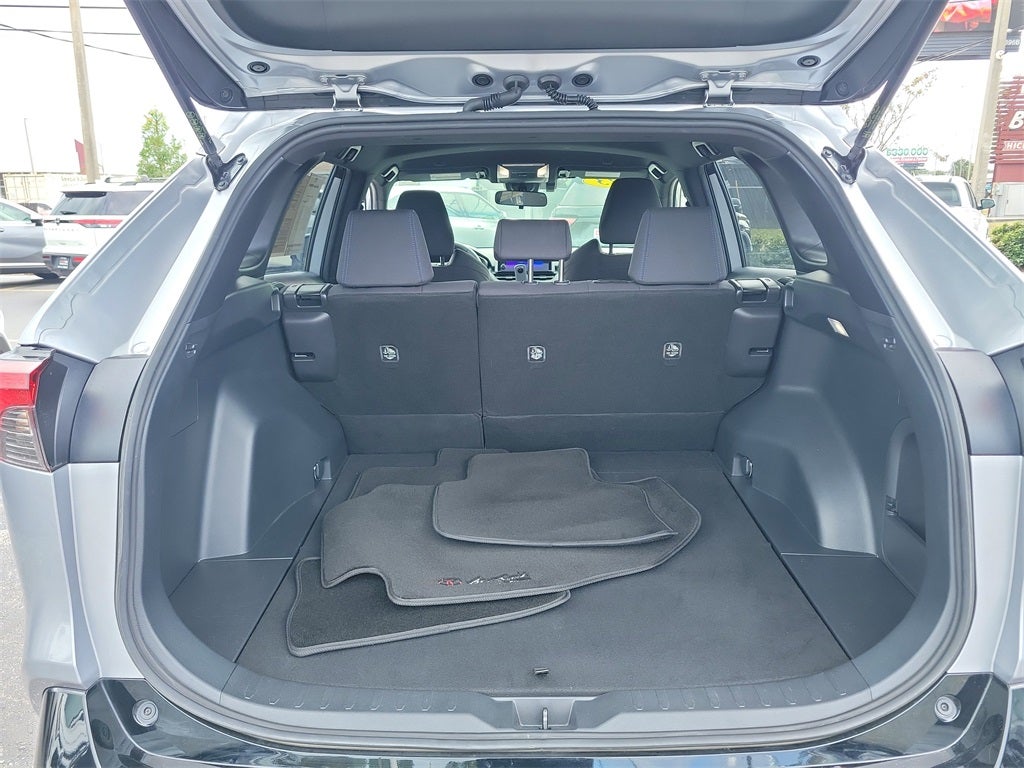 2023 Toyota RAV4 Hybrid SE