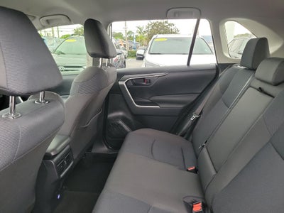 2025 Toyota RAV4 Hybrid LE